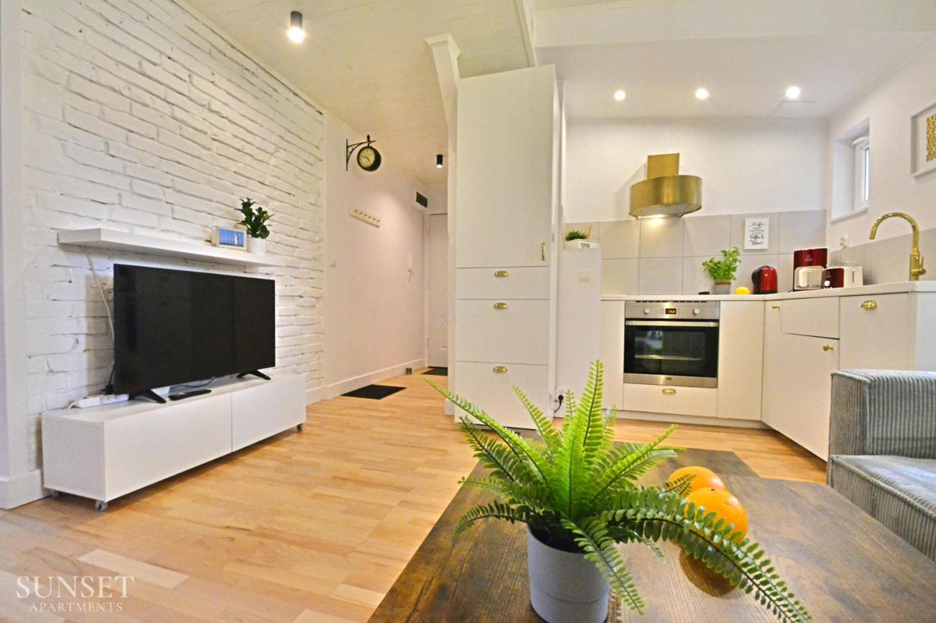 Sunset Apartments - Kapitanska - Plaza 500M Swinoujscie Ngoại thất bức ảnh